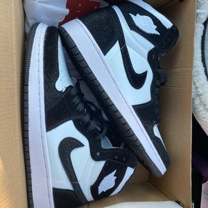 Jordan 1 twist